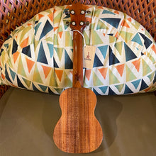 Load image into Gallery viewer, KoAloha KSM-02 Soprano Long Neck Ukulele #2412247
