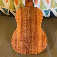 Load image into Gallery viewer, KoAloha KSM-02 Soprano Long Neck Ukulele #2412247
