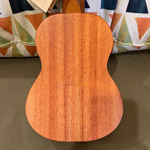 Load image into Gallery viewer, KoAloha KSM-10 Soprano Ukulele #2501131
