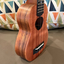 Load image into Gallery viewer, KoAloha KSM-10 Soprano Ukulele #2501131
