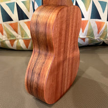 Load image into Gallery viewer, KoAloha KSM-10 Soprano Ukulele #2501131
