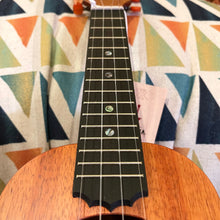 Load image into Gallery viewer, KoAloha KSM-10 Soprano Ukulele #2501131
