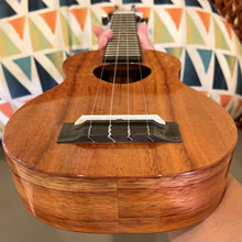 Load image into Gallery viewer, KoAloha KSM-00 Soprano Ukulele #2501101
