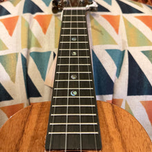 Load image into Gallery viewer, KoAloha KSM-00 Soprano Ukulele #2501101
