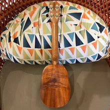 Load image into Gallery viewer, Ana&#39;ole ASLP Soprano Pineapple Long Neck Ukulele #27111124
