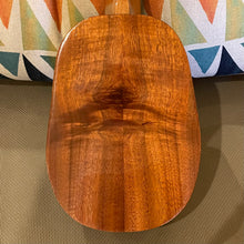 Load image into Gallery viewer, Ana&#39;ole ASLP Soprano Pineapple Long Neck Ukulele #27111124
