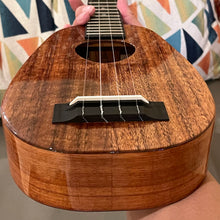 Load image into Gallery viewer, KoAloha KSM-03 Soprano Pineapple Longneck Ukulele #2501261
