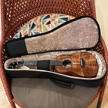 Load image into Gallery viewer, Kanileʻa KPA-T Core Tenor Ukulele #28832
