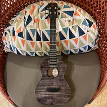 Load image into Gallery viewer, Kanile&#39;a Pohaku Tenor Ukulele #28802
