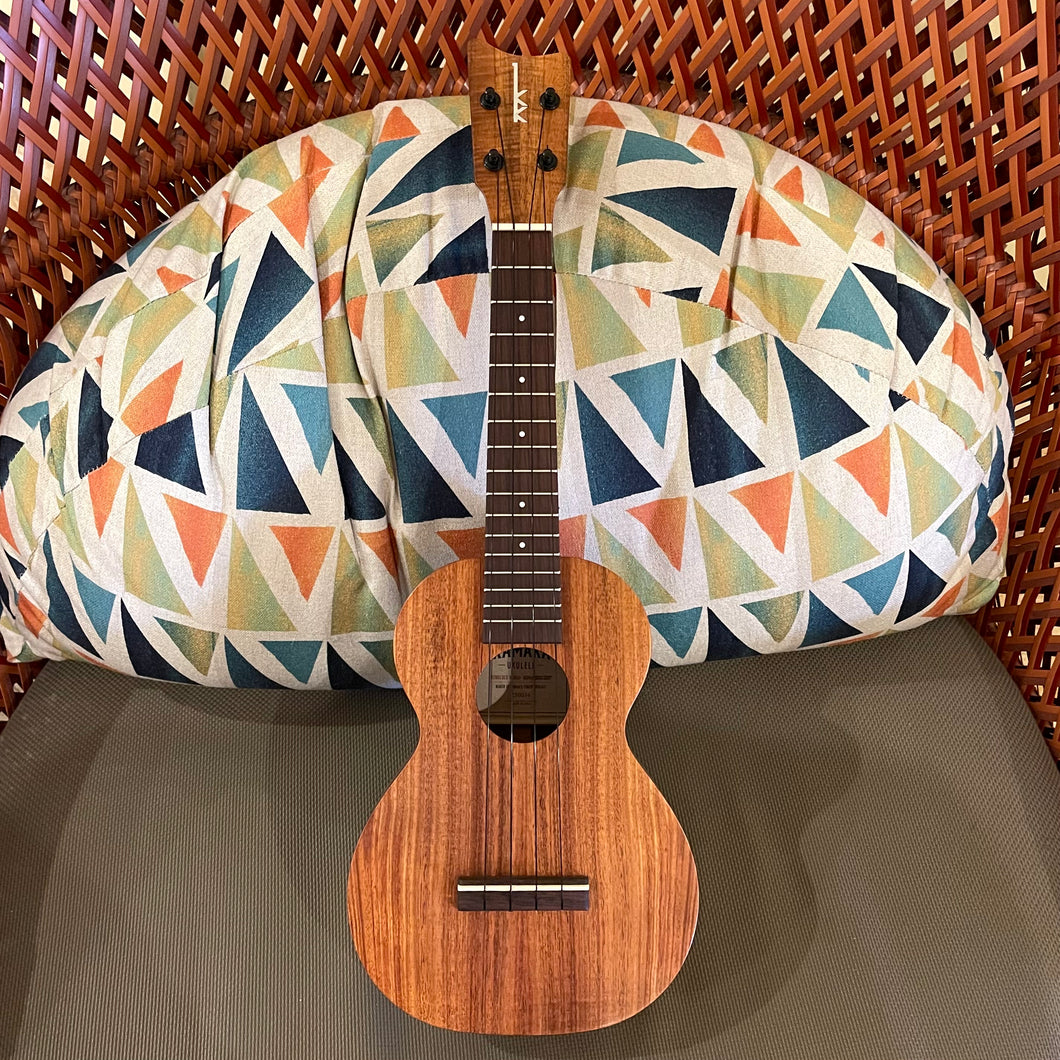 Kamaka HF-2 Concert Ukulele #250034