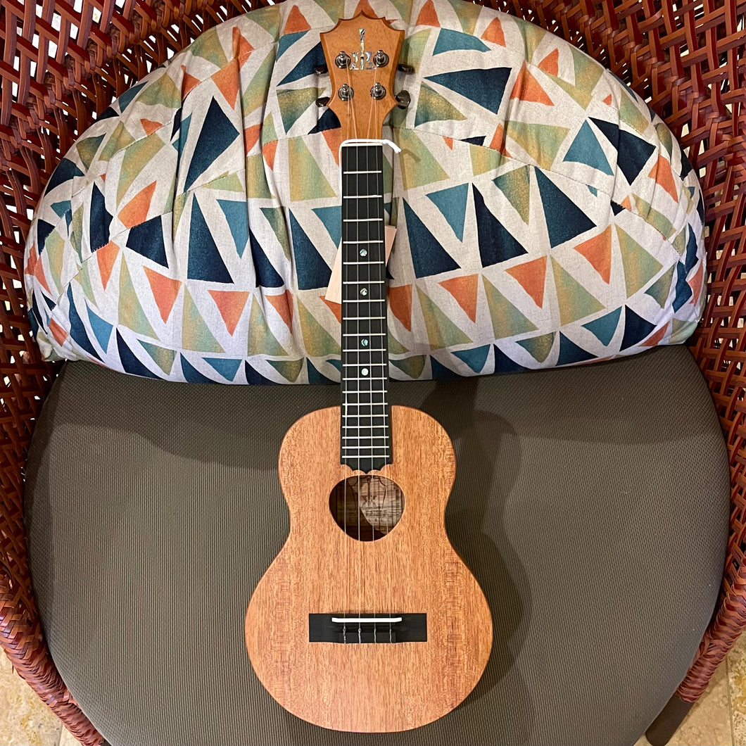 KoAloha KTM-10 Tenor Ukulele #2502121