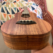 Load image into Gallery viewer, Kanile&#39;a K-1 C Nat Concert Ukulele #0225-29010
