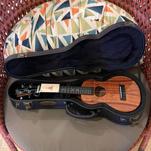 Load image into Gallery viewer, KoAloha KCM-00 Concert Ukulele #2503061
