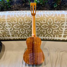 Load image into Gallery viewer, Kanileʻa DK T Premium Tenor Ukulele #0323-26962
