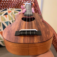 Load image into Gallery viewer, KoAloha KSM-10 Soprano Ukulele #2503141
