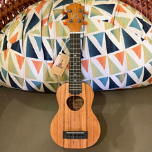 Load image into Gallery viewer, KoAloha KSM-10 Soprano Ukulele #25031601
