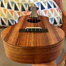 Load image into Gallery viewer, KoAloha KTM-10 Tenor Ukulele #2503211
