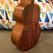 Load image into Gallery viewer, Kamaka HF-1L Soprano Long Neck Ukulele #240975
