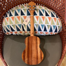 Load image into Gallery viewer, KoAloha KTM-00 Tenor Ukulele #2504222
