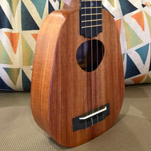 Load image into Gallery viewer, KoAloha KSM-11 Soprano Pineapple Ukulele #2504283
