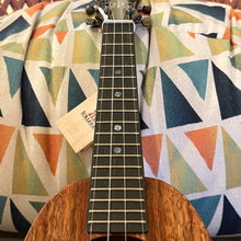 Load image into Gallery viewer, KoAloha KSM-03 Soprano Pineapple Longneck Ukulele #2504281
