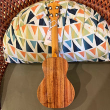 Load image into Gallery viewer, KoAloha KCM-00 Concert Ukulele #2502061
