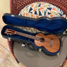 Load image into Gallery viewer, Kamaka HF-3I Slotted-Head Tenor Ukulele #240490
