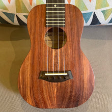 Load image into Gallery viewer, Kanile&#39;a K-1 C Nat Concert Ukulele #0625-29207

