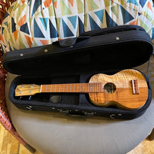 Load image into Gallery viewer, Ana&#39;ole ASLH Koa/Mango Soprano Long Neck Ukulele #27550525
