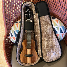 Load image into Gallery viewer, Kanile&#39;a K-1 C Core Concert Ukulele #0725-29249
