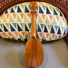 Load image into Gallery viewer, Kamaka HP-1L Soprano Pineapple Long Neck Ukulele #250023
