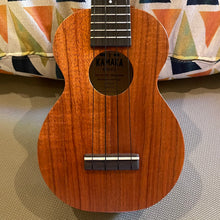 Load image into Gallery viewer, Kamaka HF-1 Soprano Ukulele #250430
