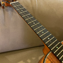 Load image into Gallery viewer, Kamaka HF-3D2I ABV Tenor Ukulele Deluxe2 Slotted Head with L.R.Baggs FIVE.O Pickup #230233
