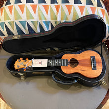 Load image into Gallery viewer, KoAloha KSM-10 Soprano Ukulele #2507192
