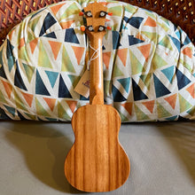 Load image into Gallery viewer, KoAloha KSM-10 Soprano Ukulele #2509156
