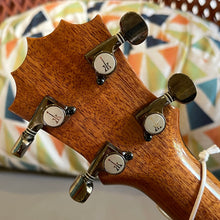Load image into Gallery viewer, KoAloha KCM-00 Concert Ukulele #2508031
