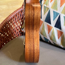 Load image into Gallery viewer, KoAloha KCM-10 Concert Ukulele #2507042
