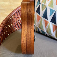 Load image into Gallery viewer, KoAloha KCM-10 Concert Ukulele #2507042
