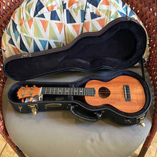 Load image into Gallery viewer, KoAloha KCM-10 Concert Ukulele #2507042

