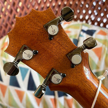 Load image into Gallery viewer, KoAloha KCM-00 Concert Ukulele #2509022
