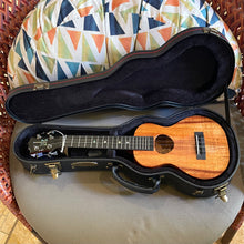 Load image into Gallery viewer, KoAloha KCM-00 Concert Ukulele #2509022
