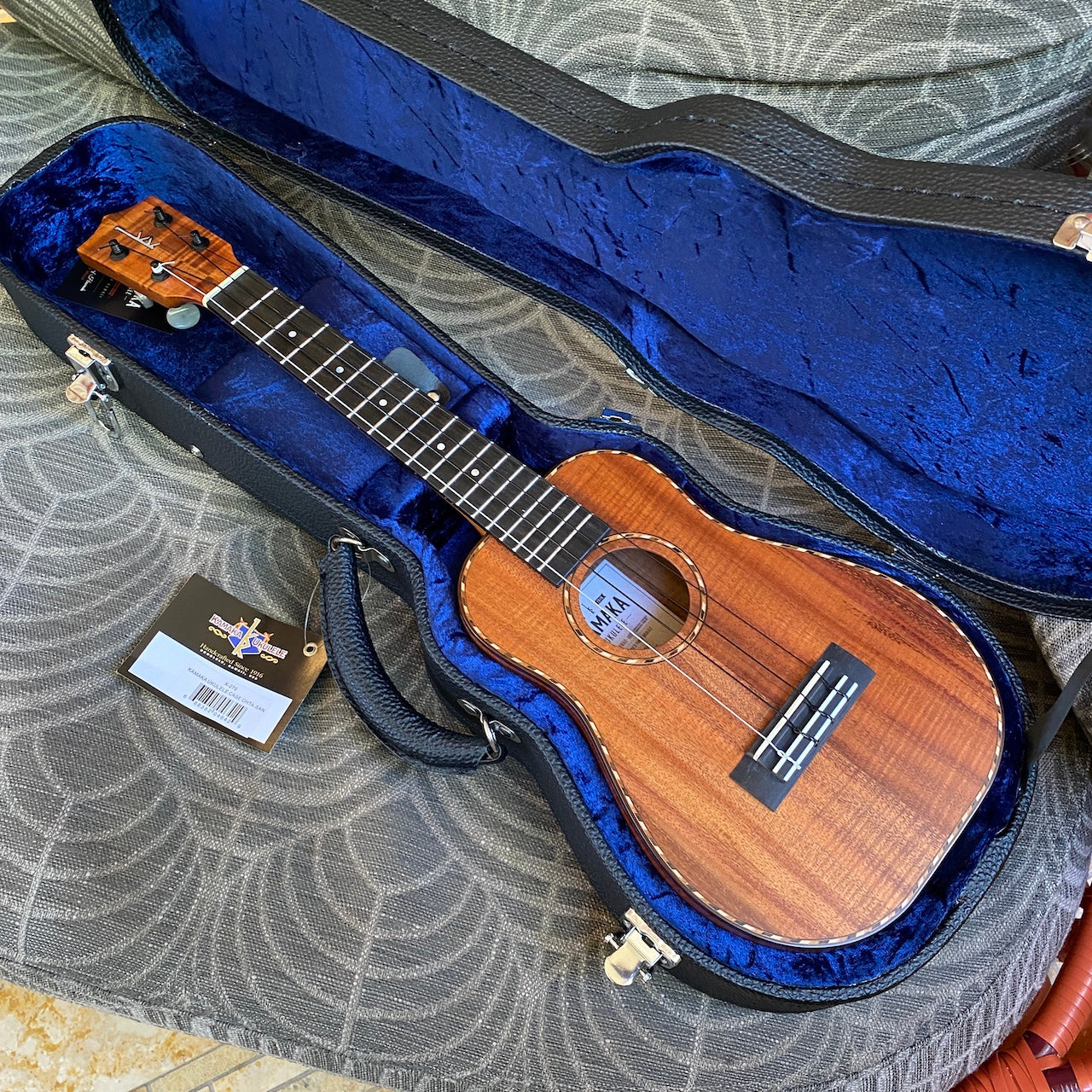 Kamaka HB-2D Concert Bell-Shape Ukulele Deluxe #230679