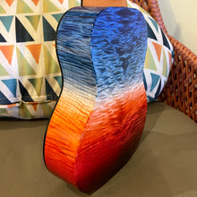 Load image into Gallery viewer, Kanile&#39;a &#39;Ilikai Tenor Ukulele #0925-29277
