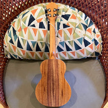 Load image into Gallery viewer, KoAloha KTM-10 Tenor Ukulele #2509159
