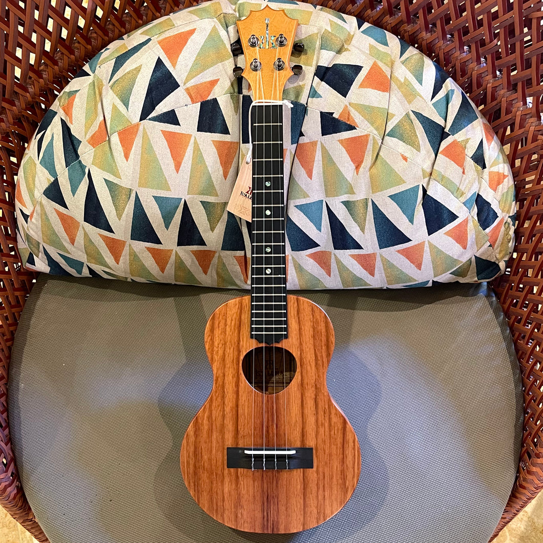 KoAloha KTM-10 Tenor Ukulele #2509152