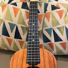 Load image into Gallery viewer, KoAloha KTM-10 Tenor Ukulele #2509152
