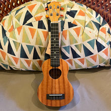 Load image into Gallery viewer, KoAloha KSM-10 Soprano Ukulele #2510151
