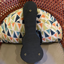 Load image into Gallery viewer, KoAloha KSM-10 Soprano Ukulele #2510151
