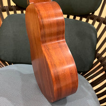 Load image into Gallery viewer, Kamaka HF-3I Slotted-Head Tenor Ukulele #241389
