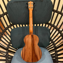 Load image into Gallery viewer, Ana&#39;ole AT Tenor Ukulele #27760925
